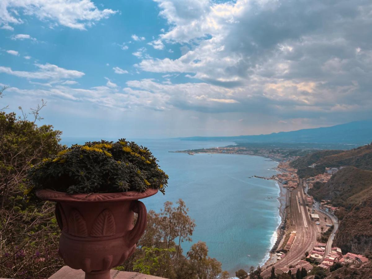 Kalimera Guest House Джардіні-Наксос Екстер'єр фото